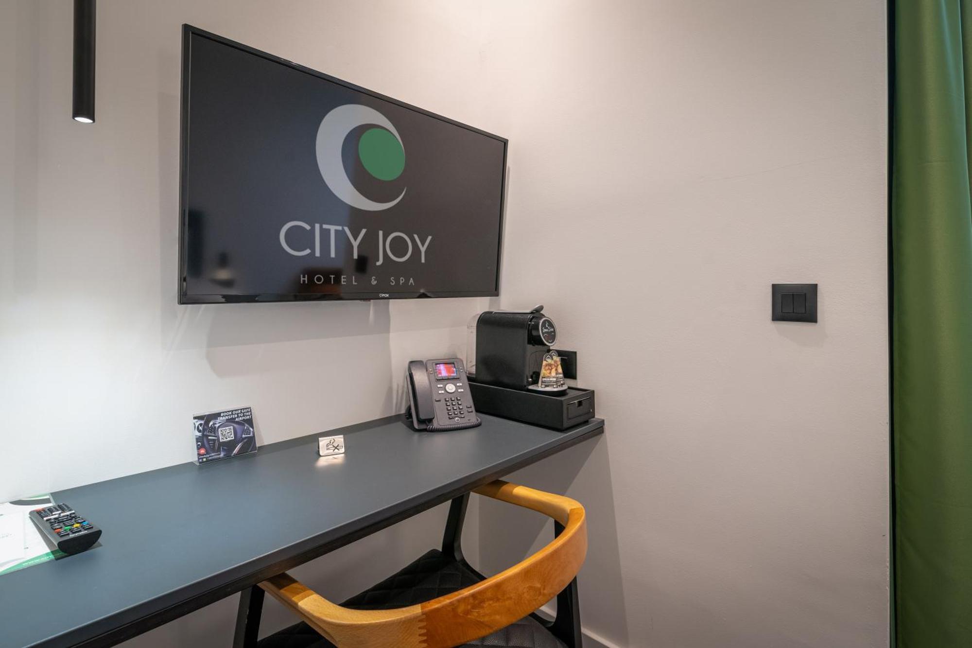 City Joy - Sports Center Tasmajdan Belgrad Zimmer foto