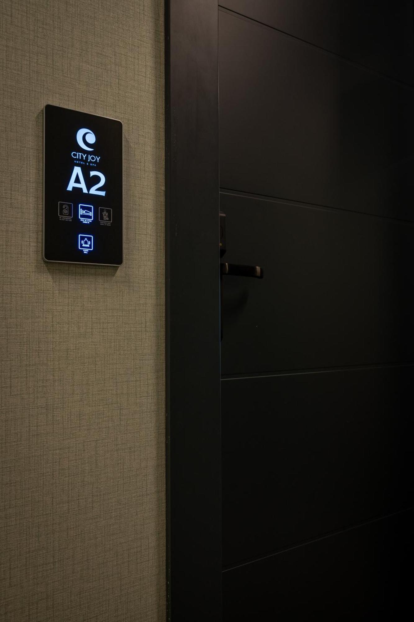 City Joy - Sports Center Tasmajdan Belgrad Zimmer foto